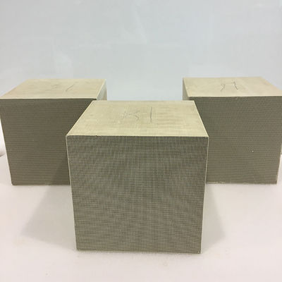 Beli Wood Furnace Criterion Tail Gas Catalyst OC Catalyst 46 CPSI pembuatan online