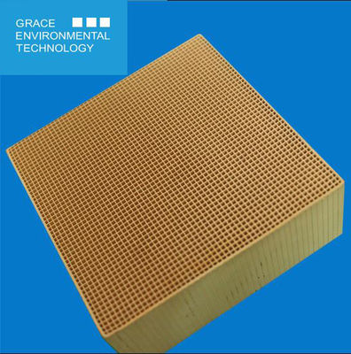 Beli Tio2 SCR Denox Catalyst 300 Cpsi Pemurnian Gas Buang Di Pabrik Coking Coking pembuatan online