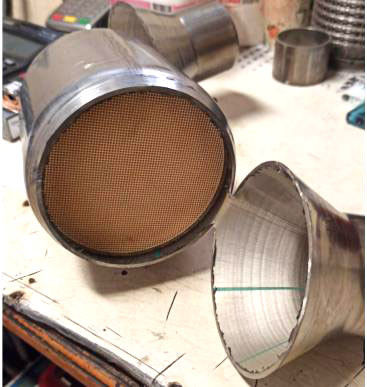 Beli 300 CPI Katalis Tiga Jalur. Sistem Pembersihan Limbah Mobil. Memenuhi Standar Euro 6. pembuatan online