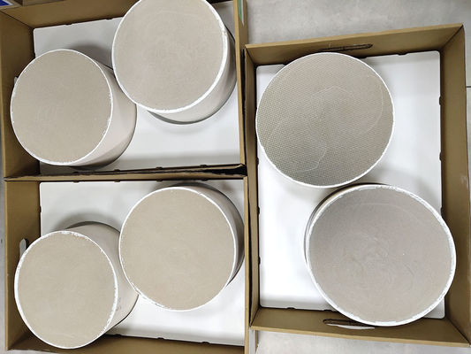 Beli 300Cell Scr Denox Catalyst Material Asc Amonia Slip Catalyst pembuatan online