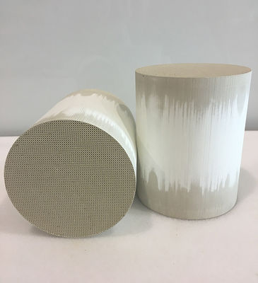 Beli Filter Partikulat Diesel DPF Aliran Tinggi Euro 3 Euro 4 Euro 5 Euro 6 Filter Dpf 400cpsi pembuatan online