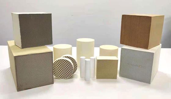 Penghapusan Senyawa Organik Volatil Suhu Rendah Katalis Petrokimia Stasioner 400cpsi